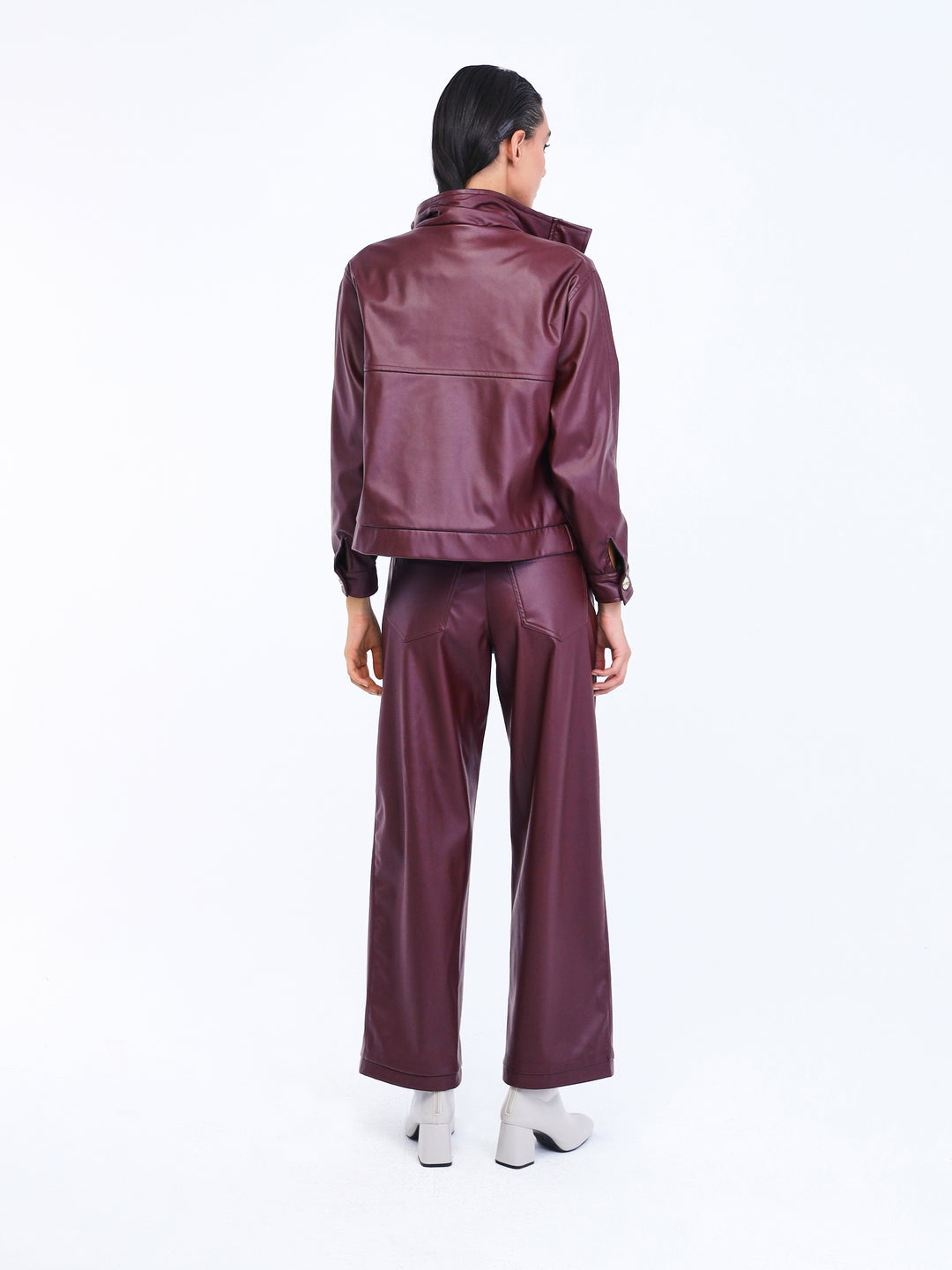 Maroon leather set
