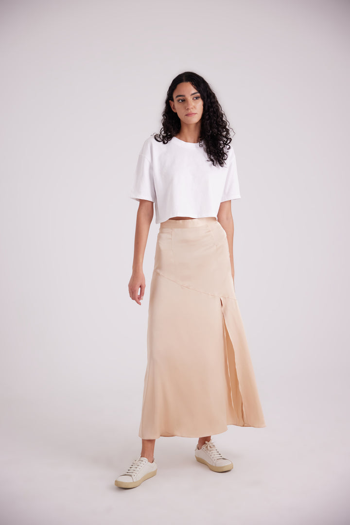 Beige satin side slit skirt